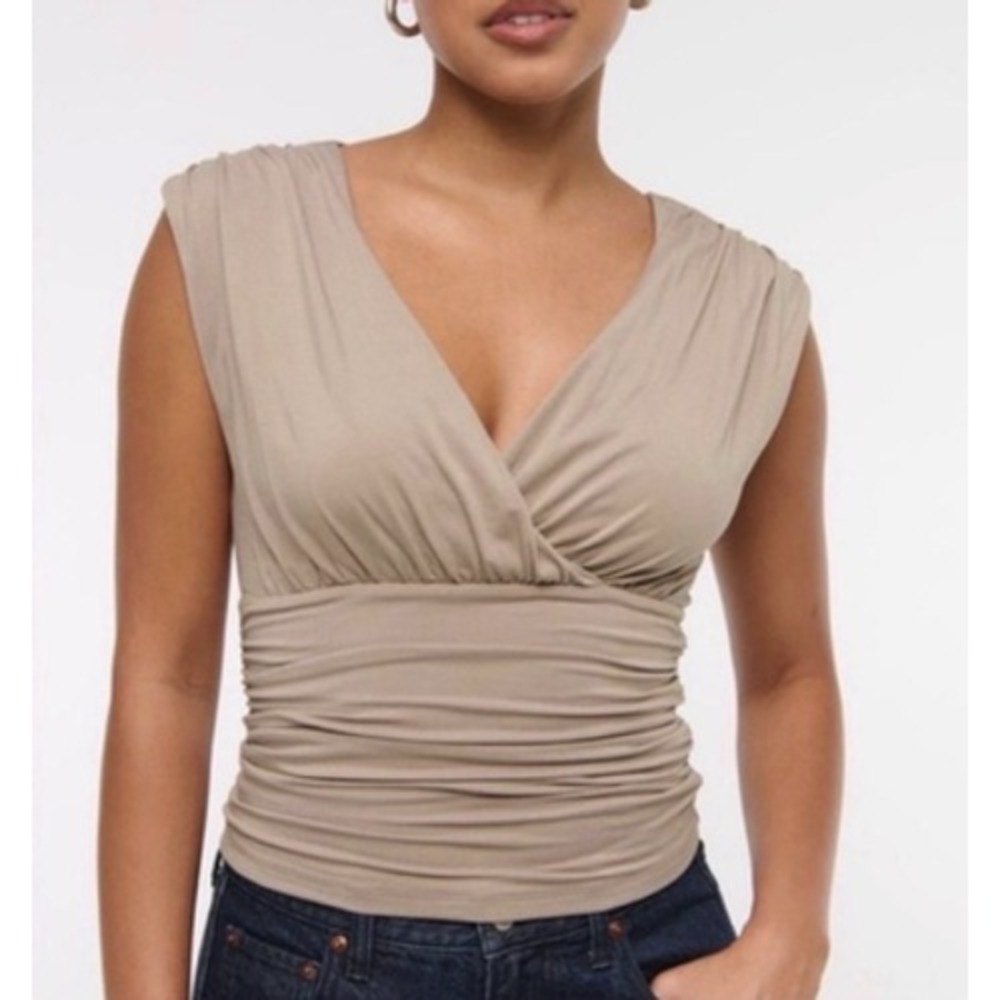 Abercrombie & Fitch Tank Top Womens Small Beige Ruched Surplice V-Neck Capsule